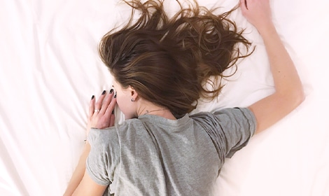 You are currently viewing Can’t Sleep After a Breakup: Best 11 tips for falling asleep