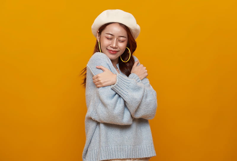 7 Signs of a Female Narcissist