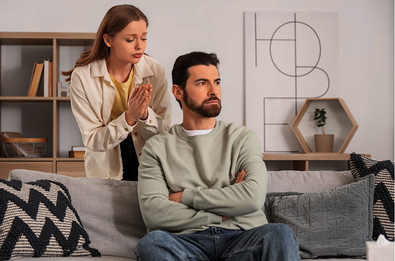 Follow These Steps to Apologize to Your Boyfriend