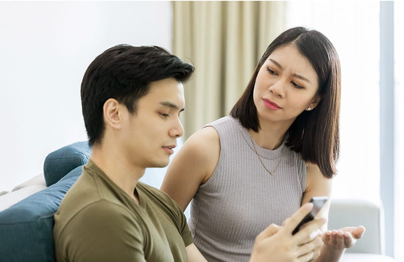 Ignoring You Can Be a Sign He is in a Relationship with Someone Else
