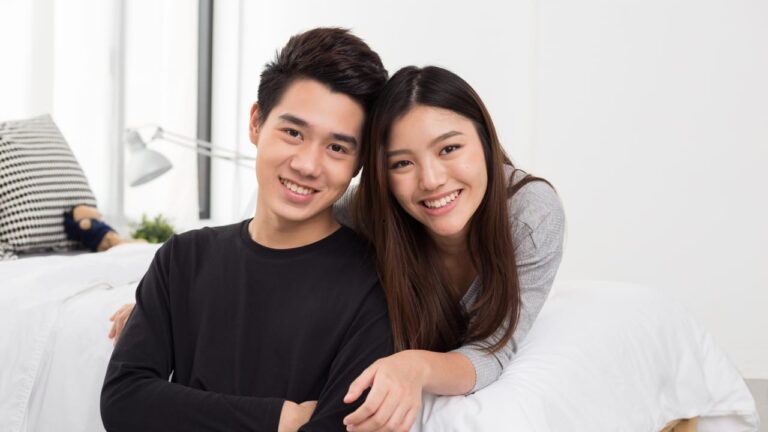 Read more about the article 10 Clear Signs You’ve Already Met Your Soulmate – Don’t Miss These!